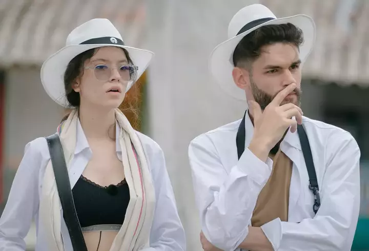Cu ce se ocupă Claudia Pavel în America, după ce s-a mutat la Miami: "Mă ocup și de doctoratul în Filologie pentru care trebuie să călătoresc mai mult"