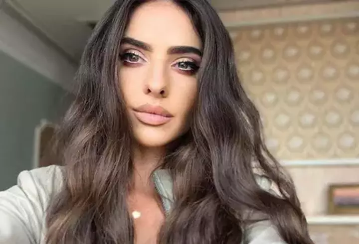Cristina Bălan, dezvăluiri inedite despre momentul în care s-a căsătorit cu Gabriel, tatăl copiilor ei. Au fost prieteni timp de 12 ani: "Și când te gândești că totul a început cu un sărut..."