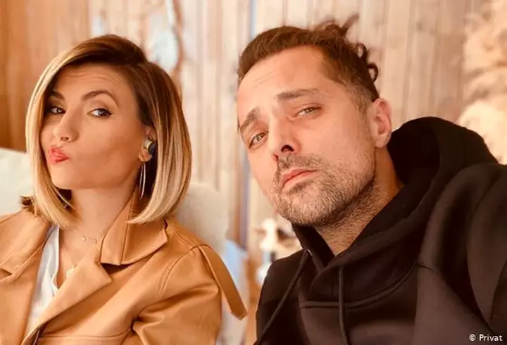 Cine este Alexandra Bucălae de la Power Couple. Are o afacere de succes, e căsătorită cu Radu Bucălae, iar nașii lor sunt Cătălin Bordea și fosta lui soție