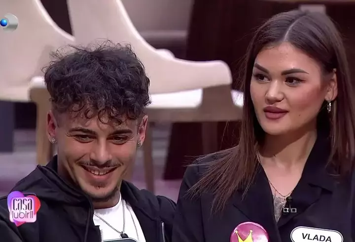 Andrei Neacșu, surprins alături de noua iubită, la 8 luni de la divorțul de Ilinca Vandici. Cum arată femeia și cum s-au afișat împreună