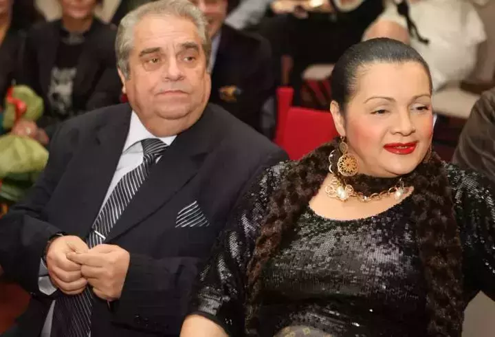 161824501253cfdb22-2-1