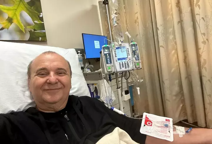 Marius Manole revine cu emisiunea Întrebarea mesei rotunde, la Acasă TV: „Este o provocare. Sperăm să fie cu baftă”. Când se difuzează show-ul
