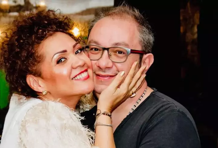 Cum își împart Andreea Tonciu și soțul ei responsabilitățile în familie: "El face doar bani, nu face nimic în casă. Nu duce gunoiul, nu face curat. E babysitter să stea cu copilul?"