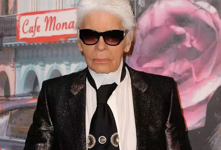 karl-lagerfeld-a-murit-1