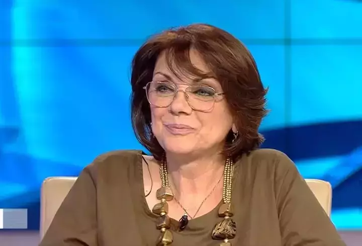 carmen-tanase-87