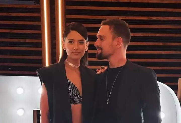 Vlad Gherman și Cristina Ciobănașu s-au întâlnit și au stat împreună la Gala Premiilor TV Mania 2025. Cum s-au fotografiat cei doi foști iubiți