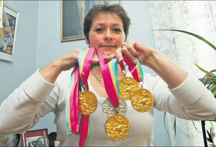 Catinca Roman a publicat o fotografie rară cu tatăl fiicei ei, Calina: „Reuniune...”. Cum i-a surprins / S-a despărțit de Petre Dumitrescu în urmă cu mai bine de 20 de ani