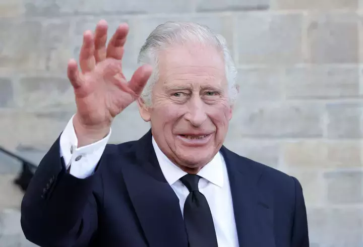 regele-charles-7-scaled