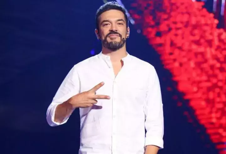 adi-despot-este-o-experienta-fabuloasa-antrenorul-de-la-vocea-romaniei-declaratii-despre-noul-sezon_1_size19-e1505121050460