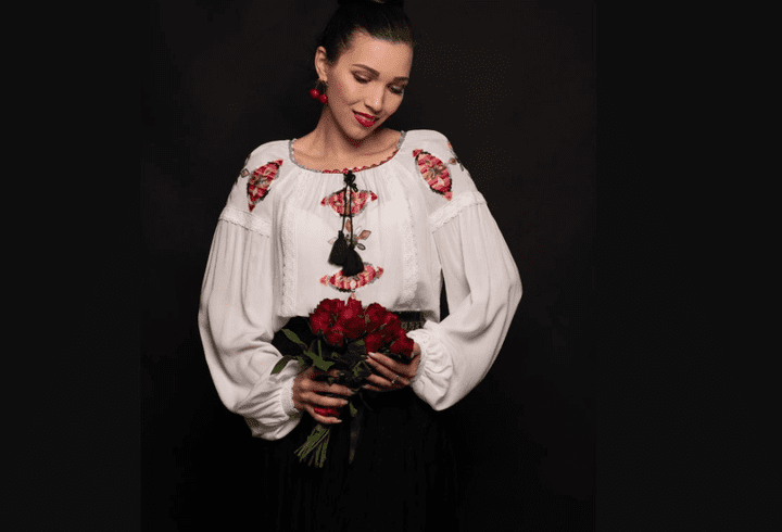 Ultimul apus al verii cu Akua Naru: Un concert memorabil la Arome22, susținut de glo™