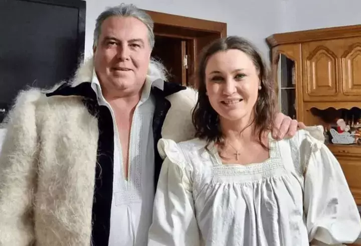 Cine-este-Adrian-Cioroianu-4