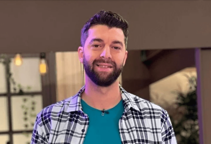 Cum își petrece Andi Moisescu timpul alături de cei doi fii ai săi și ce planuri de viitor au David și Luca: "Copiii mei sunt perfect integrați în generația lor. Fac eforturi să mă înțeleg cu ei, vorbesc cifrat" / EXCLUSIV
