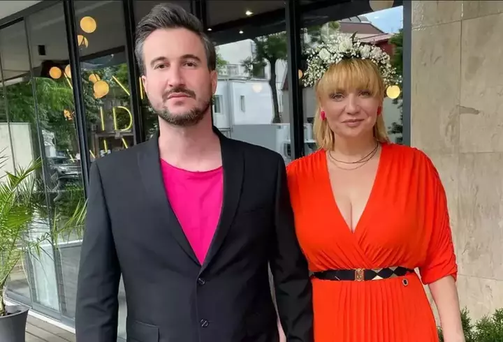 Ce a răspuns Ilie Bolojan, întrebat dacă folosește demisia pentru a intimida coaliția: „E nevoie de respect și solidaritate între parteneri. Nu faci reforme uitându-se la sondaje”