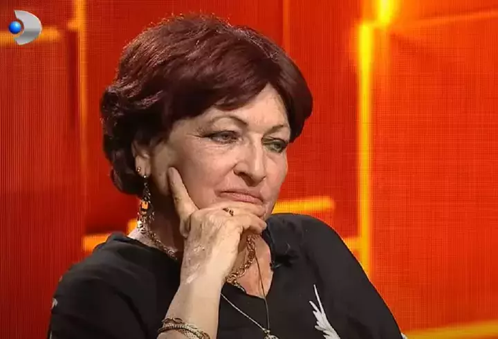 monica-pop-dieta-cu-apa