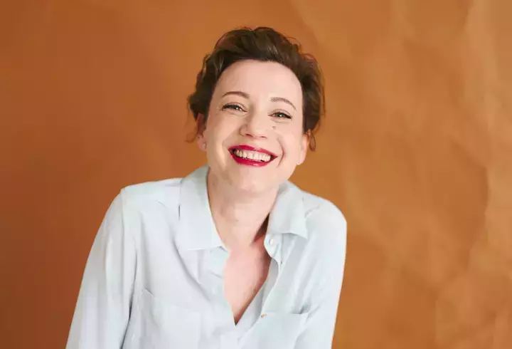 mirela-oprisor-1