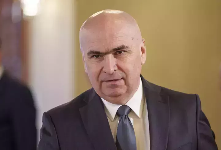 bolojan-1