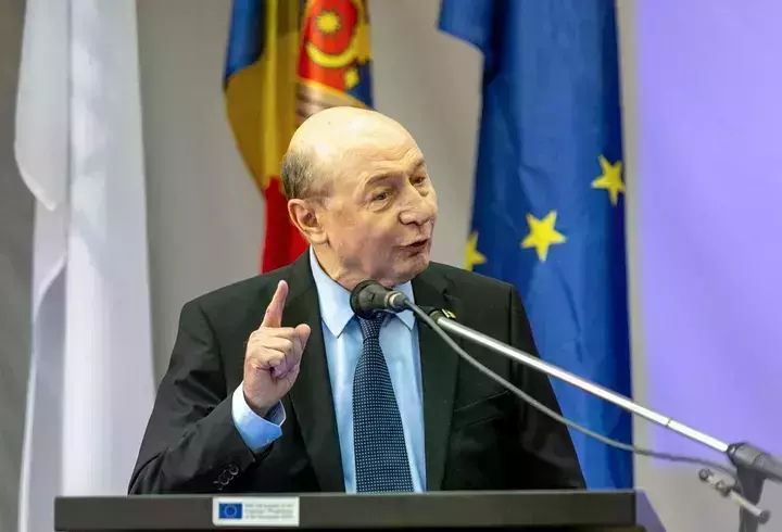 traian-basescu1-1-1-1