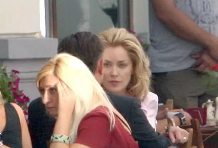 9 hoteluri detinute de celebritati 