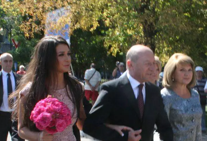 Eva Longoria vrea un restaurant pentru femei