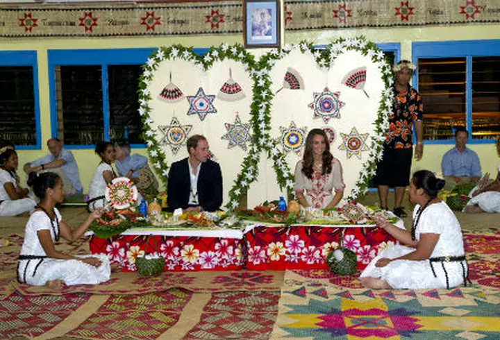 Tendinte toamna 2012: Cum sa porti cardiganele lungi