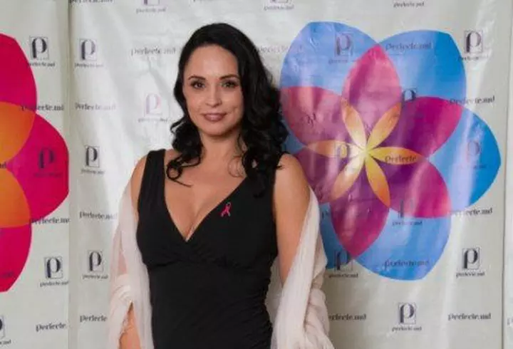 Anda Adam a luat lectii de rap in America