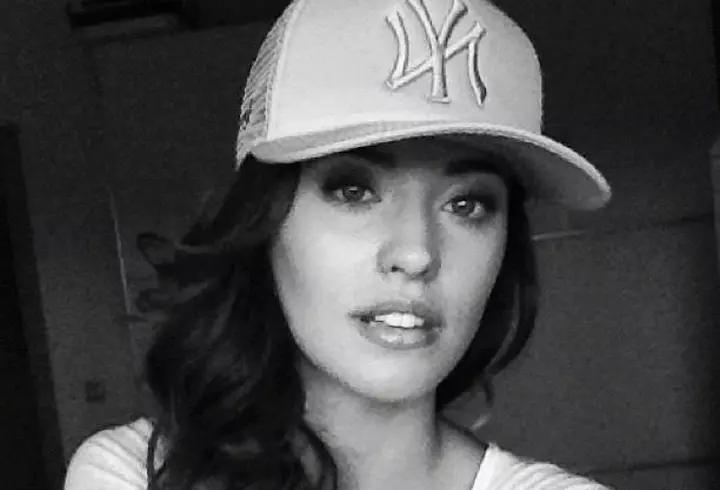 Cosmina Pasarin, Aylin Cadir si Sanziana Negru, la plimbare cu bicicleta