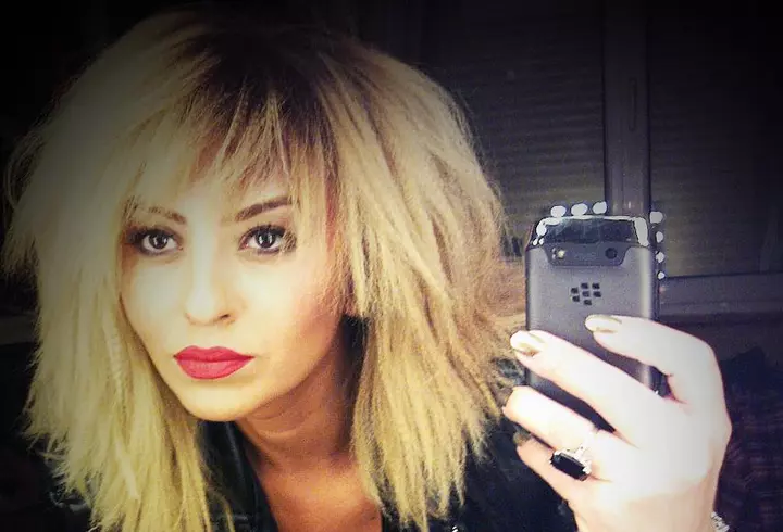 Cosmina Pasarin, Aylin Cadir si Sanziana Negru, la plimbare cu bicicleta