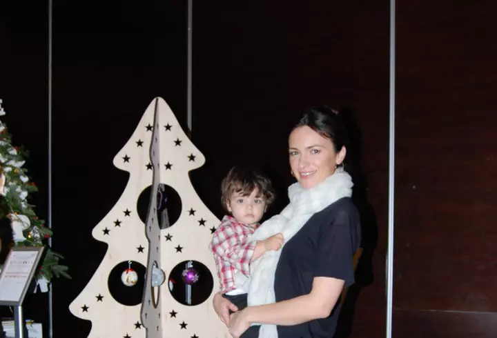 Vedete la aniversarea unui magazin de lux