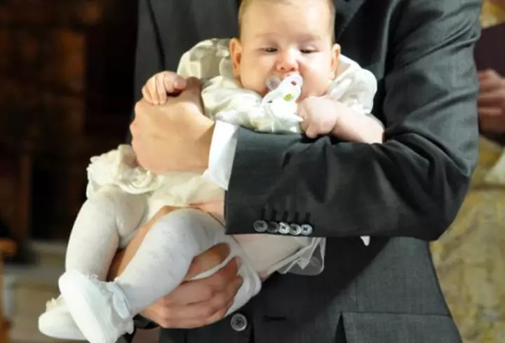 Interviu: Malvina Cservenschi lanseaza o noua colectie de bijuterii