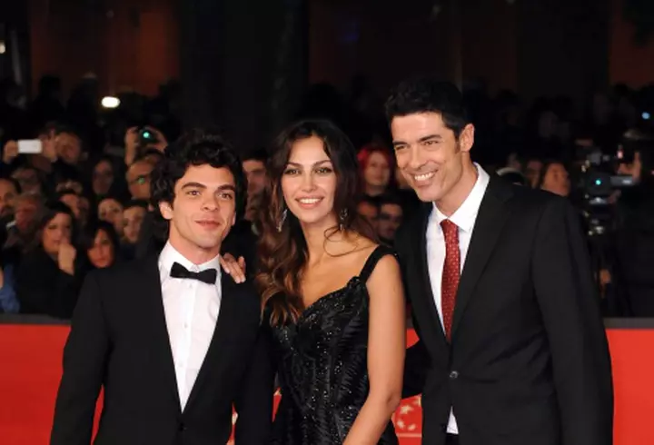 Vedetele pasionate de moda s-au reunit la lansarea unui nou magazin