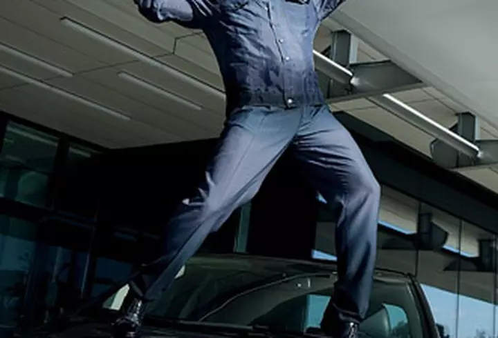 Malvina Cservenschi: "Imi place mai mult sa fac cadouri decat sa primesc"