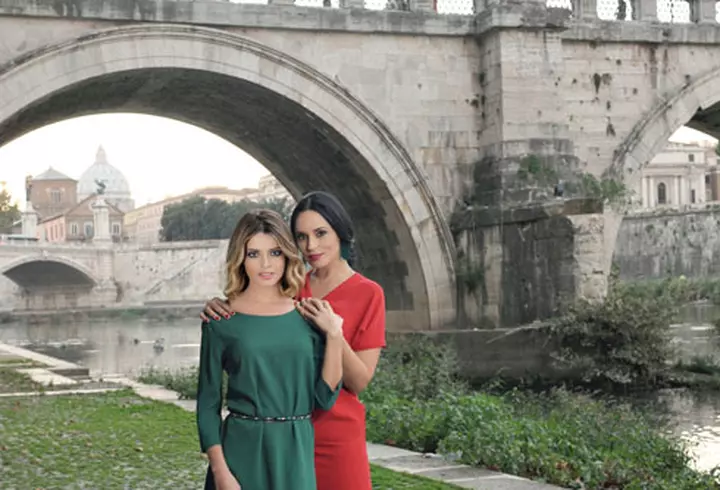 Malvina Cservenschi: "Imi place mai mult sa fac cadouri decat sa primesc"