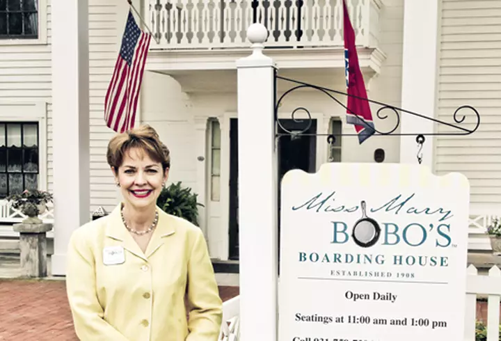 Cum intampina primavara vedetele din Lala Band