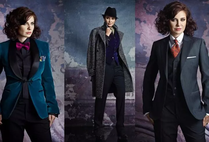 VIDEO MANICHIURA: Cum sa faci sa-ti reziste oja pe unghii 4 saptamani!