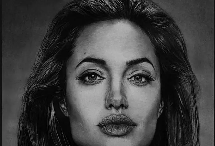 Bianca Ioniţă şi-a ales rochia de mireasă