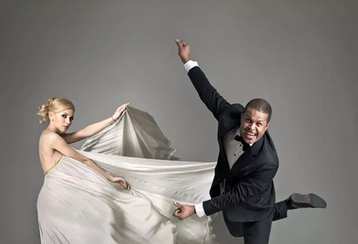 ANDREEA BERECLEANU, muză pentru designerul ADRIAN OIANU