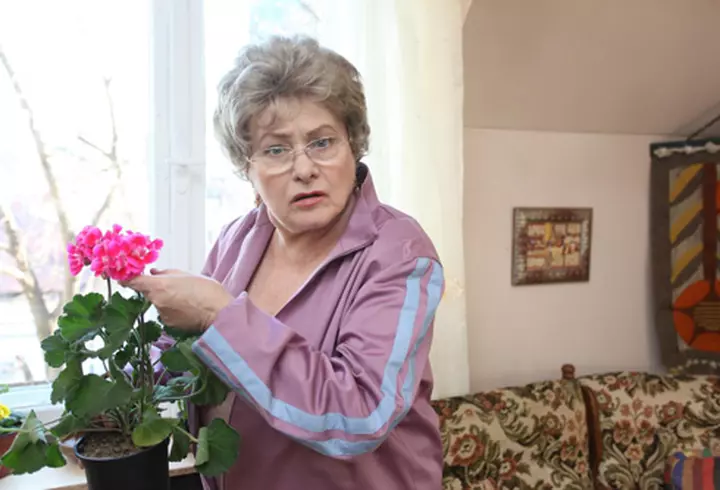 Crina Semciuc este muza lui Horaţiu Mălăele în Funeralii Fericite