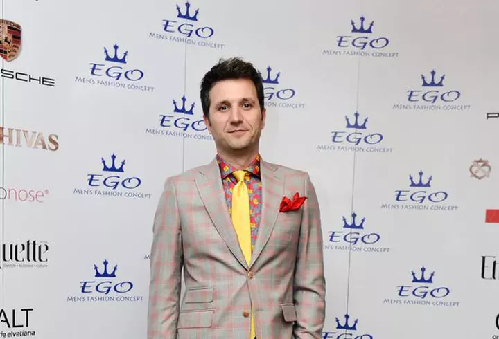 Laura Cosoi a lansat o carte de bucate - FOTO