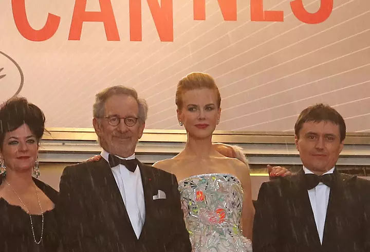 [FOTO] Vedete pe covorul roşu la ceremonia de închidere a festivalului de la CANNES