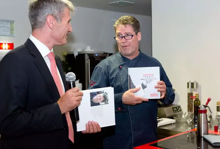 Patricia Kaas a ajuns în România!