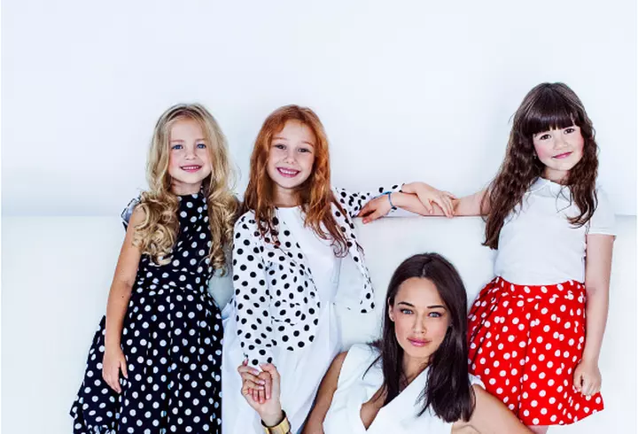 Aşa mamă, aşa fiu: Victoria Beckham şi Romeo