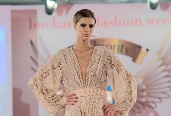 Rochii superbe pe covorul roşu de la Veneţia