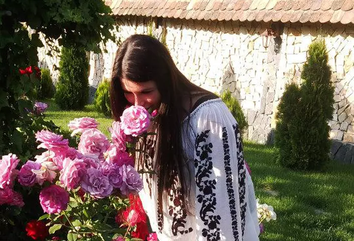 Aşa mamă, aşa fiu: Victoria Beckham şi Romeo