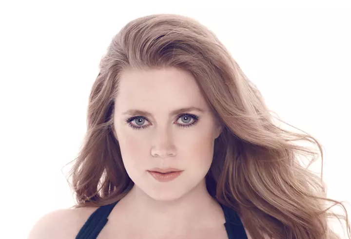 Amalia Năstase: “Eu încerc să trăiesc cât de mult pot în pre­zent”