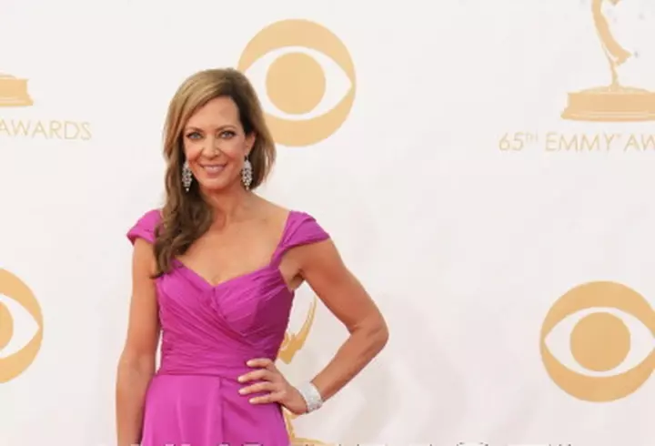 Cele mai urâte şi cele mai cool coafuri ale vedetelor în 2013