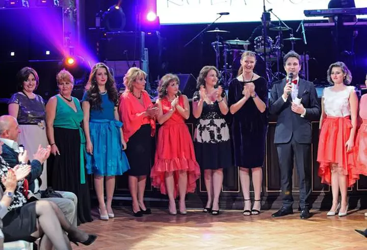 Bianca Ioniţă şi-a ales rochia de mireasă