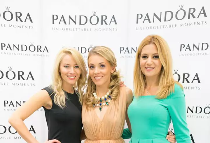 10 lucruri inedite despre NAOMI WATTS