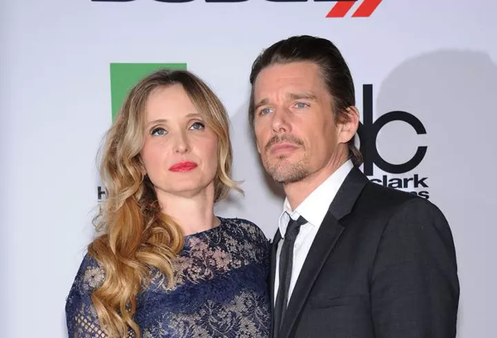 10 lucruri inedite despre NAOMI WATTS