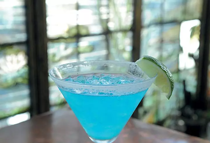 SuperChill luptă pentru copiii orfani!