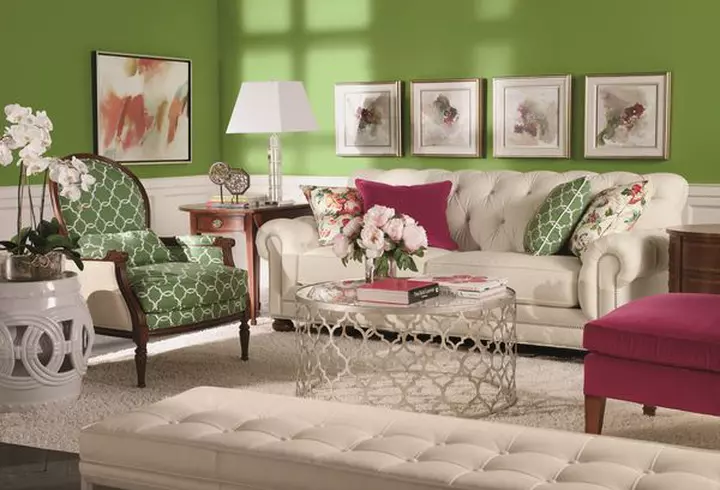 SuperChill luptă pentru copiii orfani!